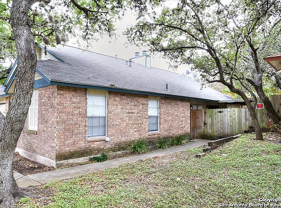 4th image of 8924 Hambledon Dr