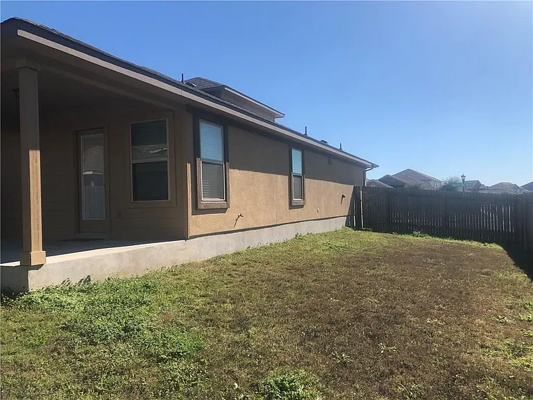 188 Brockston Dr — Photo 22