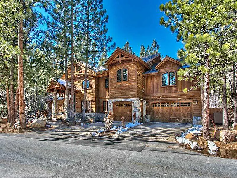 996 Wedge Ct photo 1