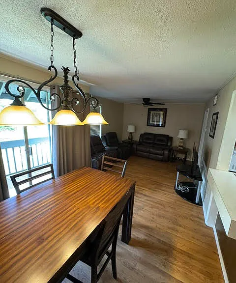220 Lanai Vlg — Photo 6
