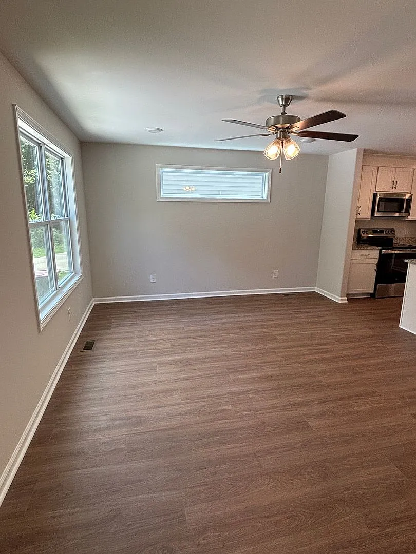 839 Cumberland Drive — Photo 2