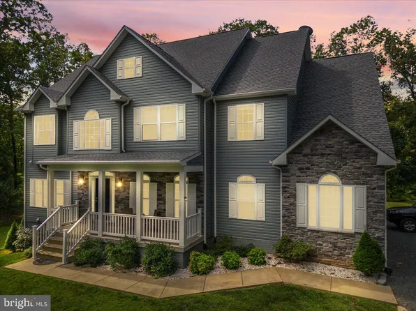7233 Oak Shade Rd, Bealeton, VA 22712