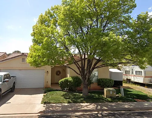 787 N Warm Springs Dr Photo 1