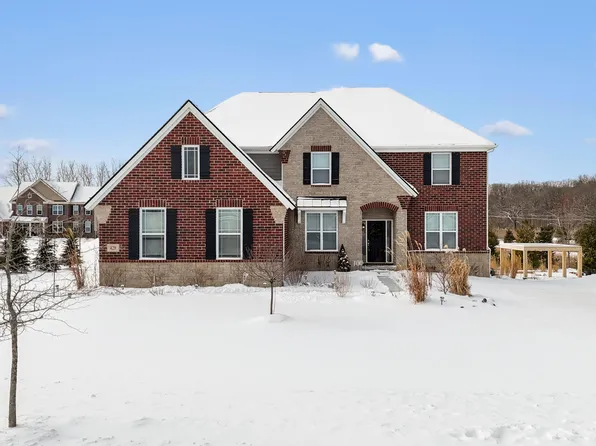 428 Blossom Dr, Ann Arbor, MI 48103