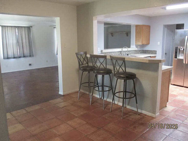 2101 June St NE — Photo 11