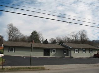 1687 Sulphur Springs Rd, Morristown, TN 37813