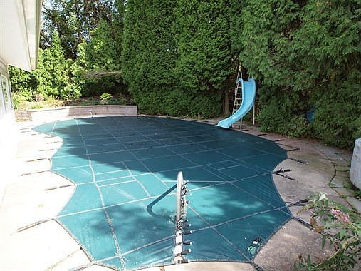 Heated in ground pool