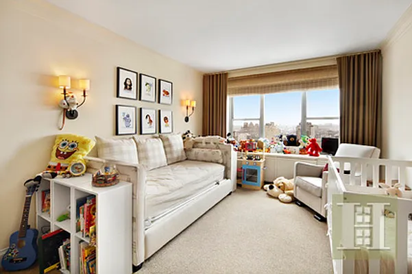Sold by Halstead Real Estate | media 23