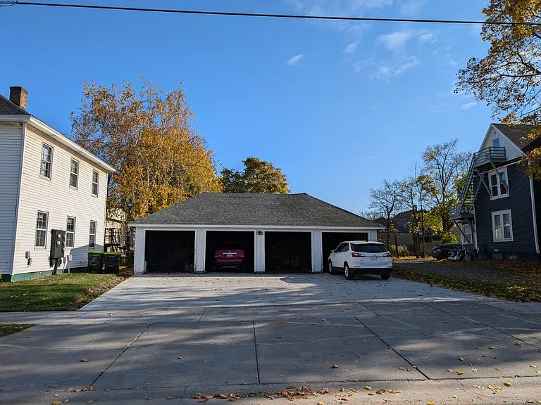 803 Young St #3 — Photo 3