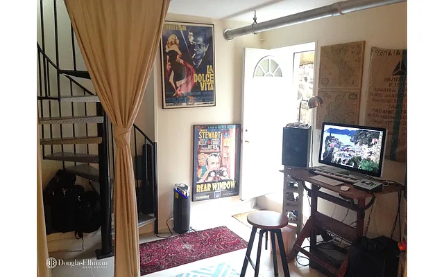 Rented by Douglas Elliman | media 39