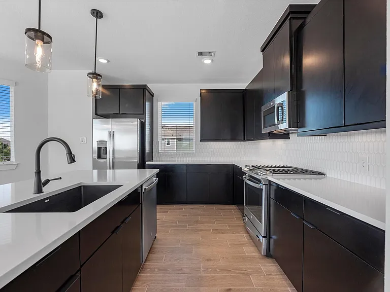 15106 Post Oak Falls Ln — Photo 6