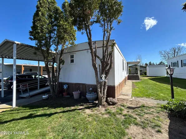 8301 Tieton Dr Unit 120, Yakima, WA 98908