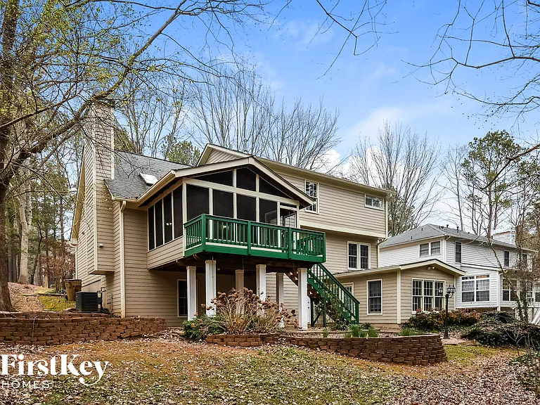 4018 Watkins Glen Dr — Photo 15