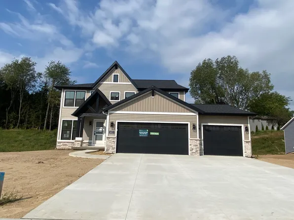 8653 McGovern St, Byron Center, MI 49315