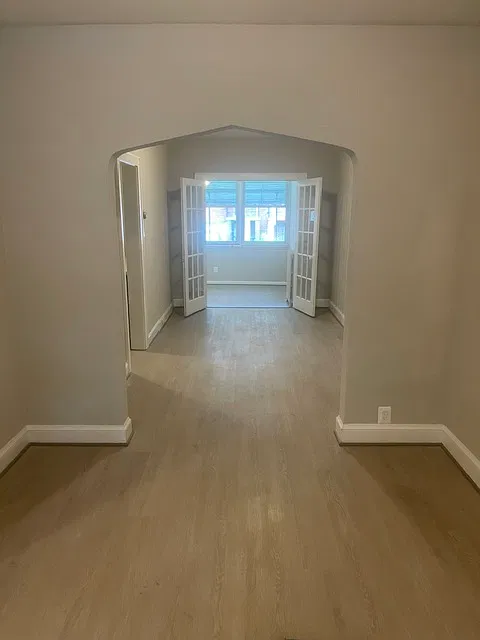 3 bed, 1.5 bath, 1240 sqft, $3,700 — Photo 2