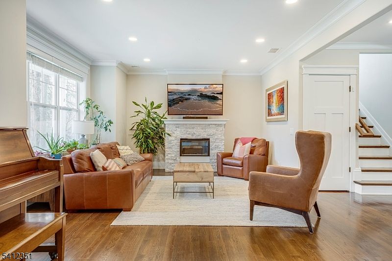 168 Bungalow Ter, Long Hill Twp., NJ 07946 | Zillow