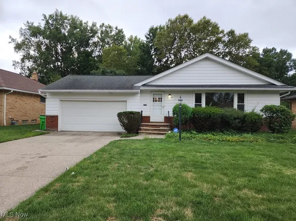 23190 Lawrence Rd, Warrensville Heights, OH 44128