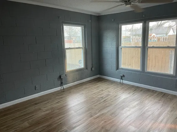 3217 James Ave, Fort Worth, TX 76110