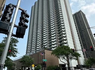 6033 N Sheridan Rd APT 26L, Chicago, IL 60660
