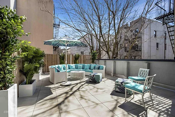 Sold by Corcoran | media 19