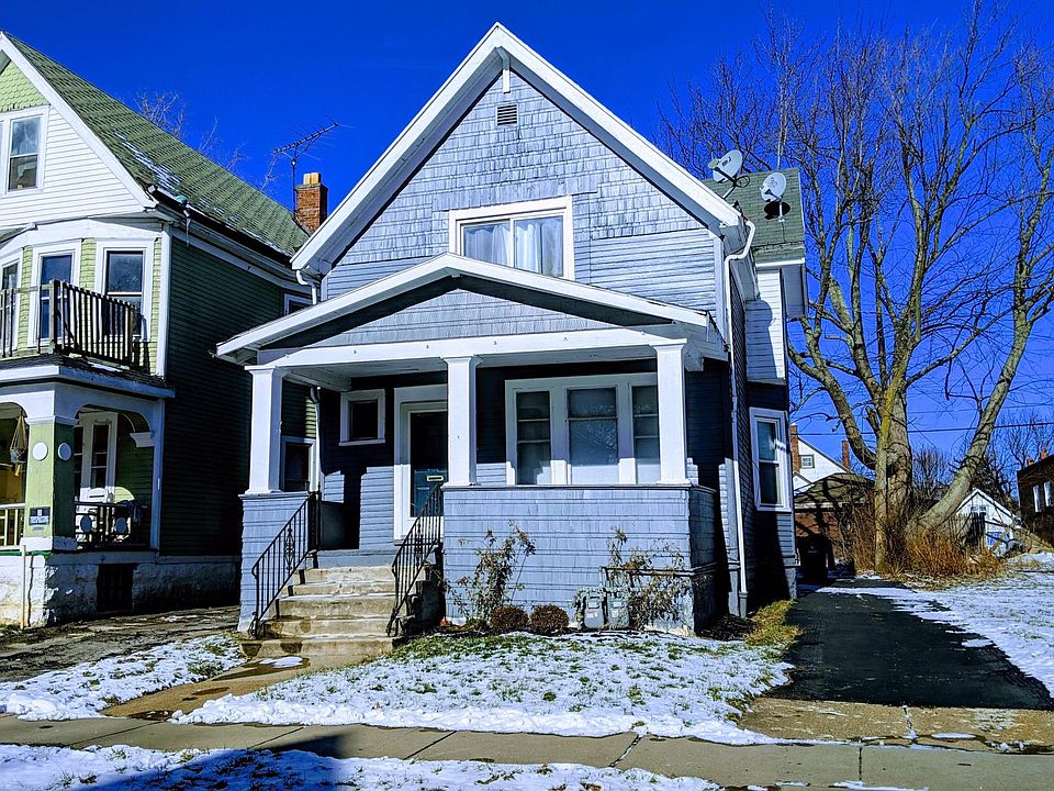1st image of 30 E Woodlawn Ave #1