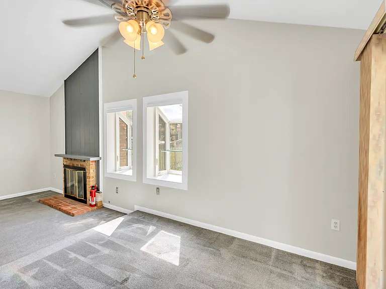 20 Running Brook Ln — Photo 25