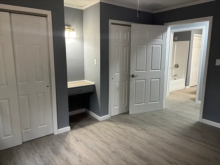 1124 Meramec St — Photo 11