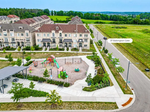 37 Babington Gate, Vaughan, ON L6A 5B3