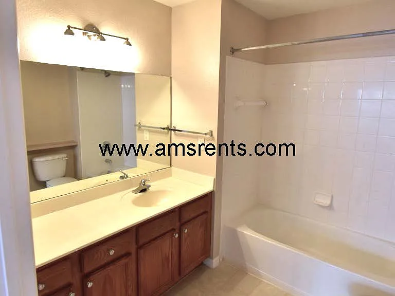 4601 Yellowgold Rd W #8-102 — Photo 27