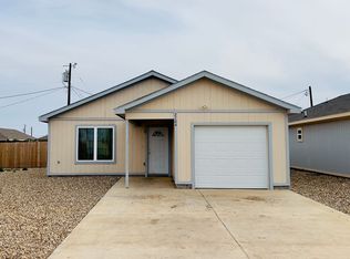 2104 E 10th St, Lubbock, TX 79403
