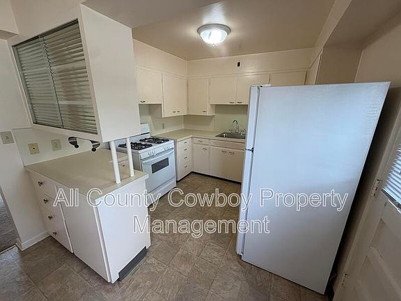 3rd image of 700 W 1st Ave APT 6