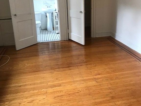 2nd image of 1307-13 Spruce St #4C
