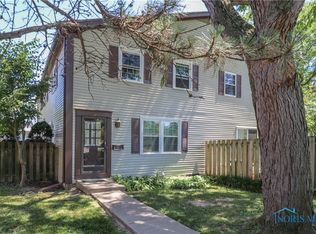 14 Meadowbrook Dr, Perrysburg, OH