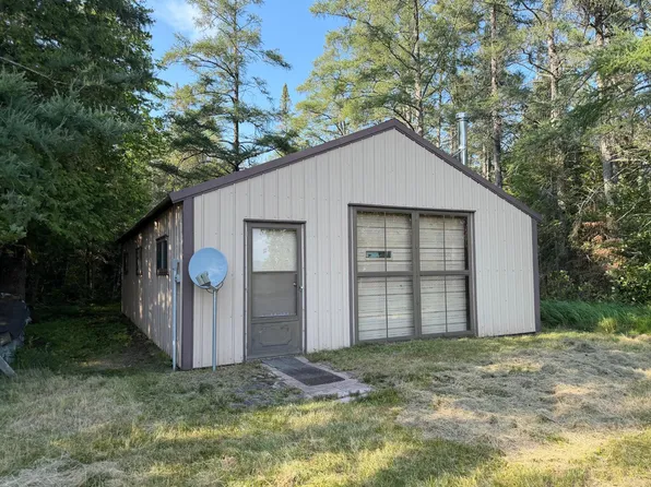 8932 Bayview Ln, Argonne, WI 54511