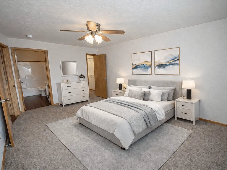 Highlands at Wildwood Lake Apartments 55+ — Photo 10