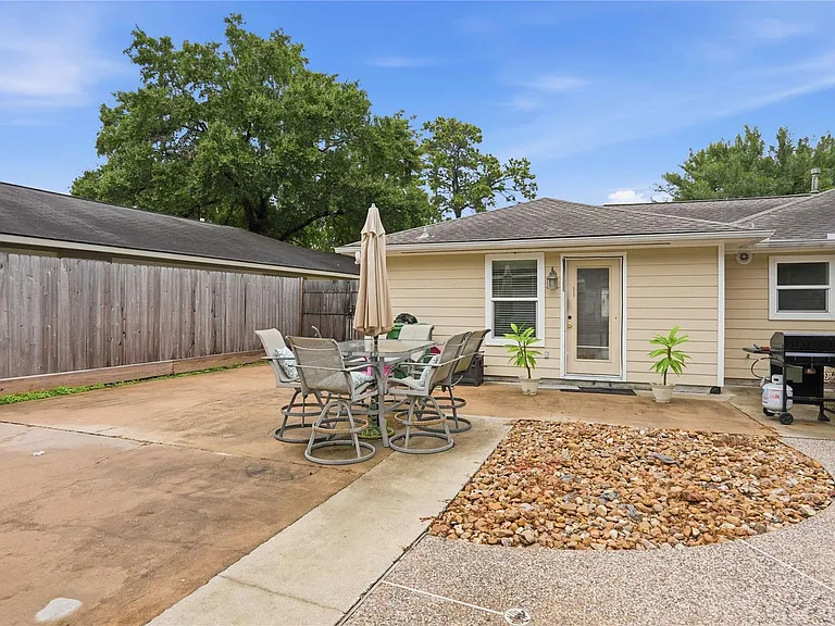 9629 Maribelle Way — Photo 25