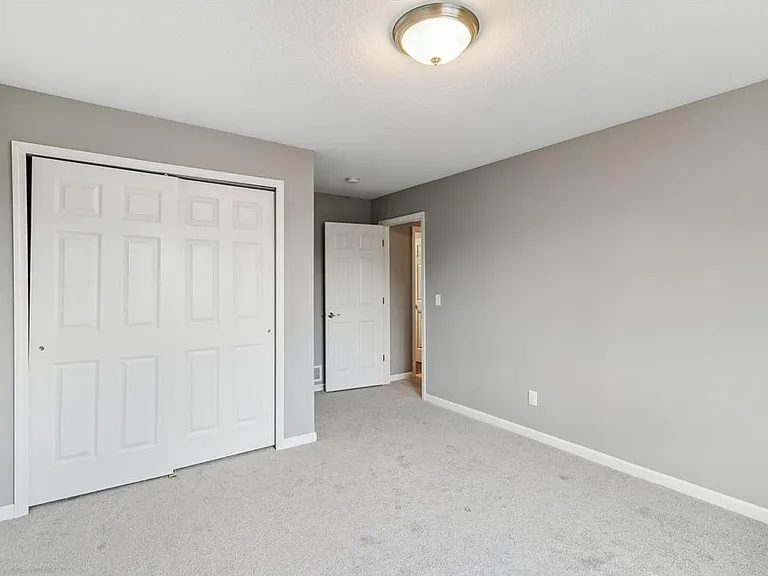 12420 Bataan St NE — Photo 25
