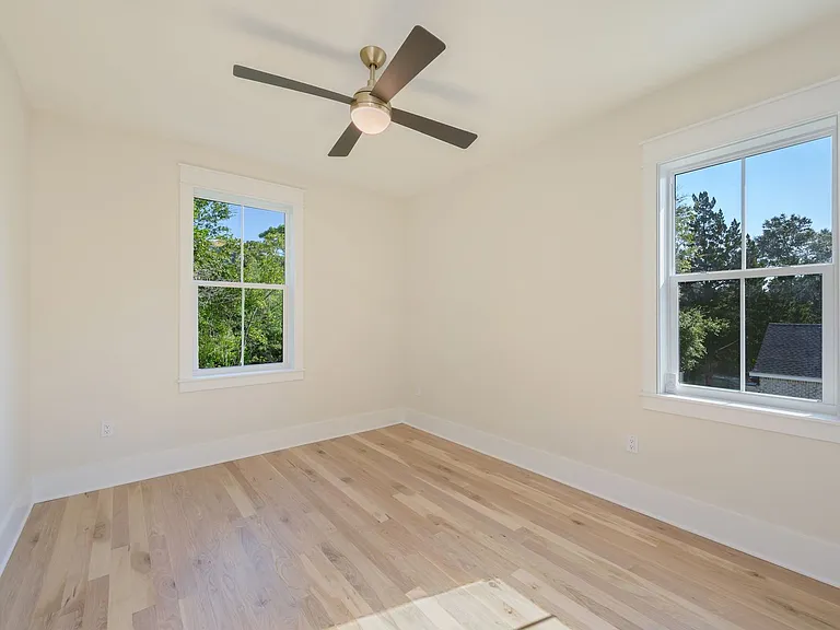 289 Glen Ave — Photo 42
