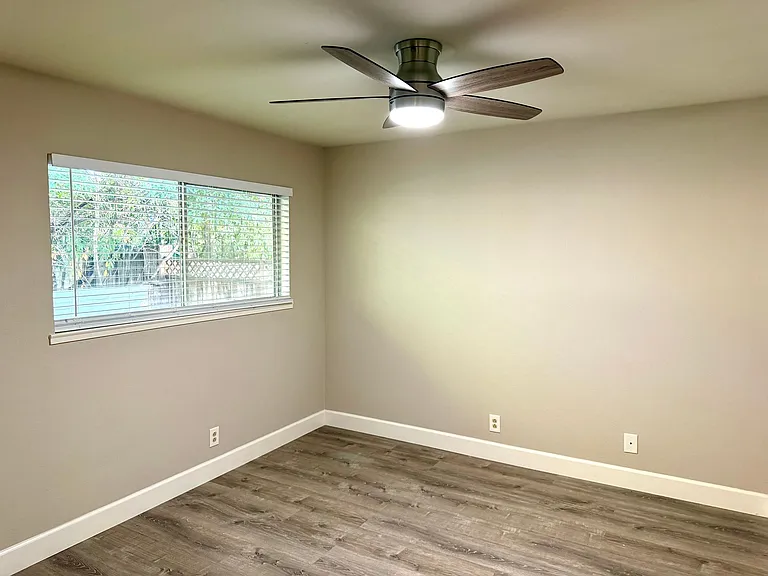 454 San Benito Ave #A — Photo 6