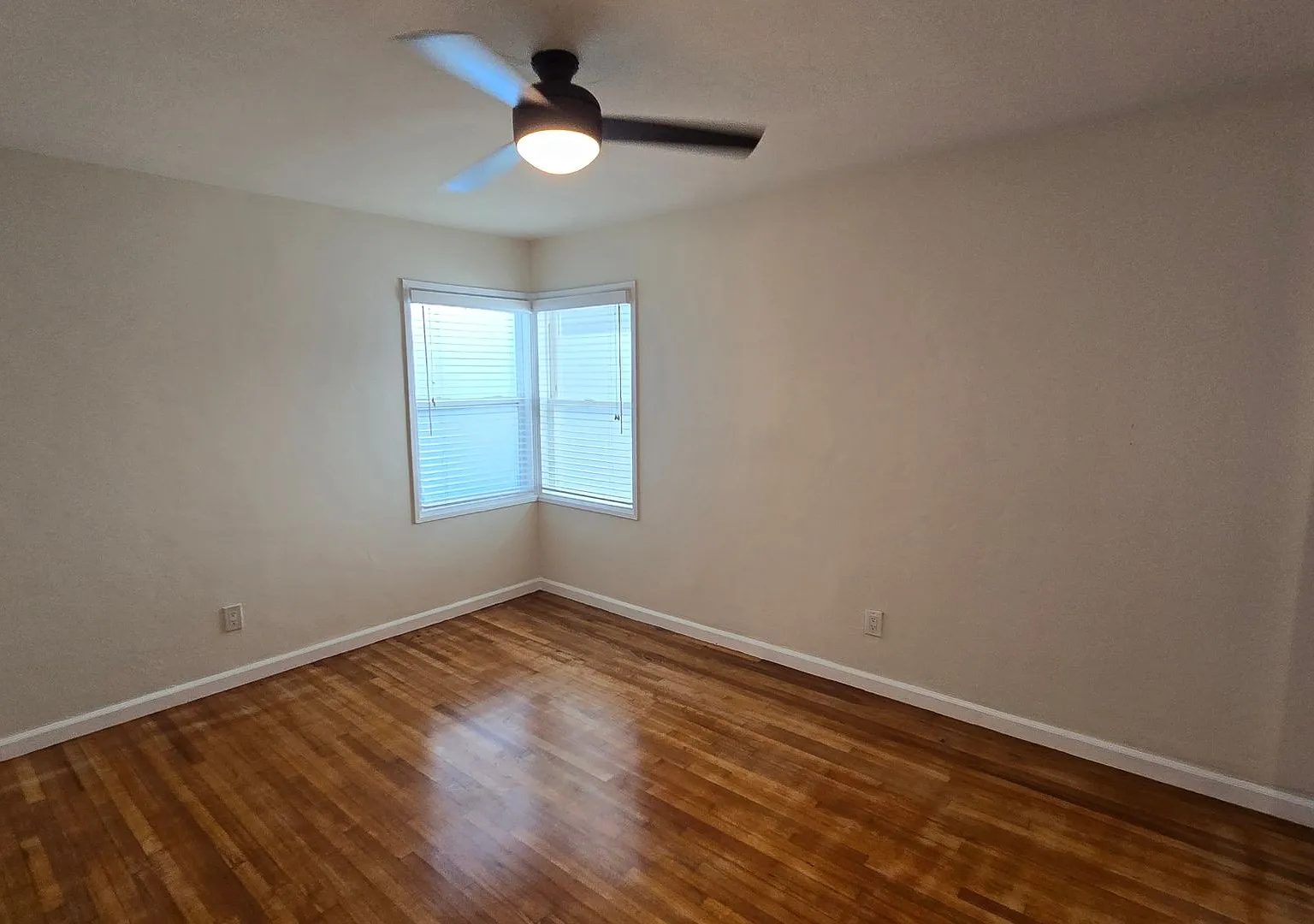 826 Allerton Ct South Mission Bay 2 Bedroom Duplex — Photo 3