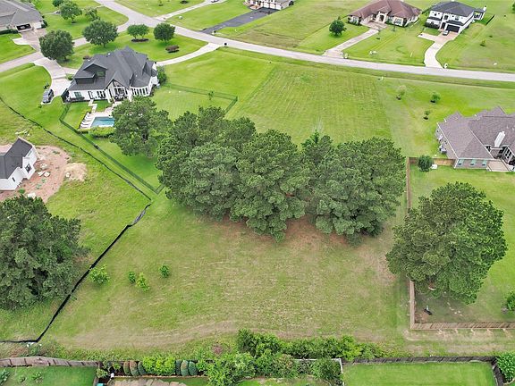 4th image of 96 Grandview Blvd