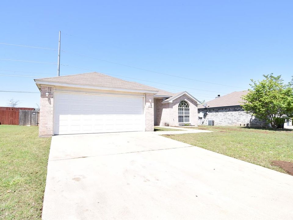 1st image of 4509 Hitchrock Dr