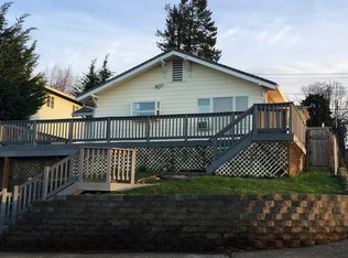 102 SE 3rd St, Troutdale, OR 97060