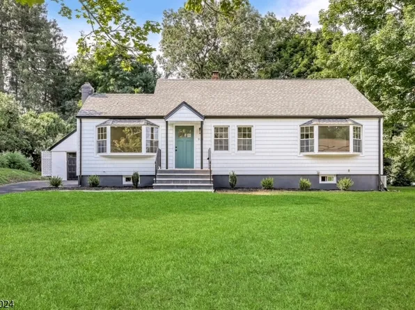 924 Franklin Ave, Franklin Lakes Boro, NJ 07417
