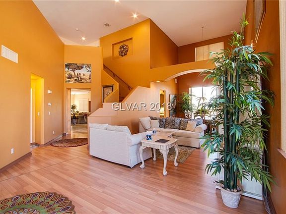 5th image of 1211 Blazing Sand St