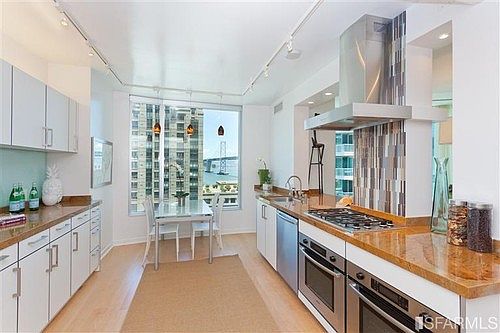 4th image of 301 Main St #20G