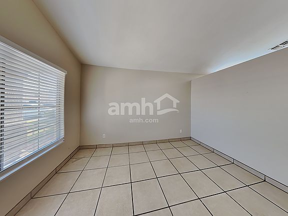5th image of 6332 W Winslow Ave