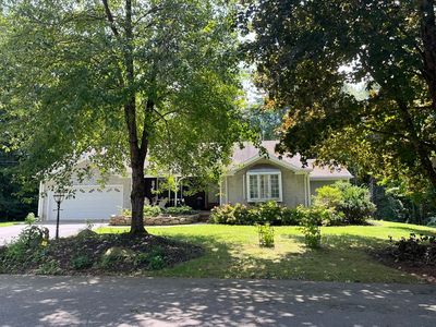 7 Acorn Ln, Mattapoisett, MA, 02739