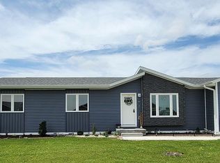 40 7th St, West Point, IA 52656