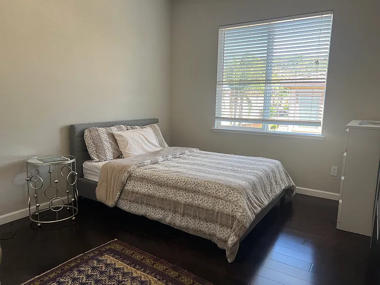 2526 Sanctuary Cir — Photo 17